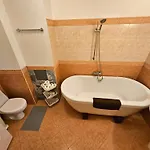 Old Town With Stunning River View Steps By Dome Square And Presidential Castle Apartman *