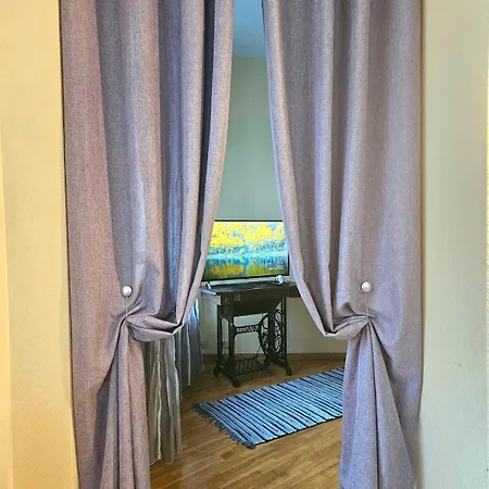 Apartment Old Town With Stunning River View Steps By Dome Square And Presidential Castle Riga