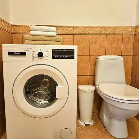 Old Town 2 Bedroom With Stunning River View By Dome Square And Presidential Castle Riga