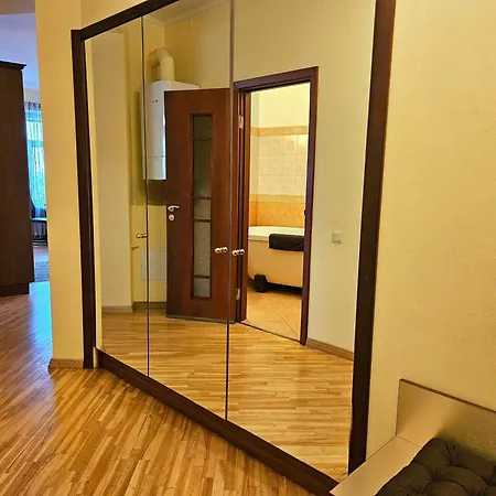 Old Town 2 Bedroom With Stunning River View By Dome Square And Presidential Castle Riga