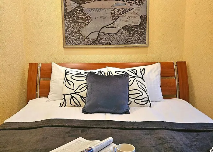 Old Town With Stunning River View Steps By Dome Square And Presidential Castle Apartamento