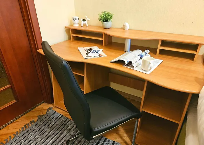 Old Town With Stunning River View Steps By Dome Square And Presidential Castle * Riga