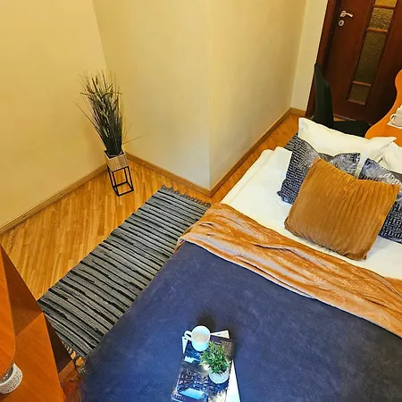 Old Town With Stunning River View Steps By Dome Square And Presidential Castle * Riga