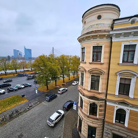 아파트 Old Town With Stunning River View Steps By Dome Square And Presidential Castle *